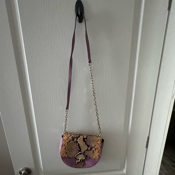 Kate Spade - purple/orange/pink “snake skin design” crossbody - Picture 9 of 10